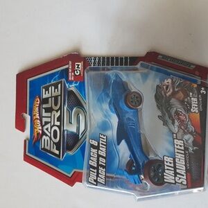 Hot Wheels Battle Force 5 Water Slaughter 1:43 Scale Pull Back and Race Sever
